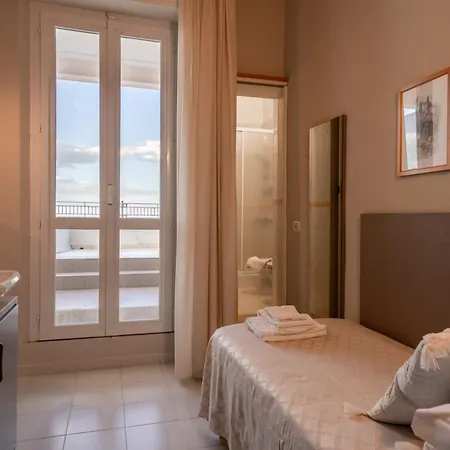 Hotel Continental Cattolica Exterior photo