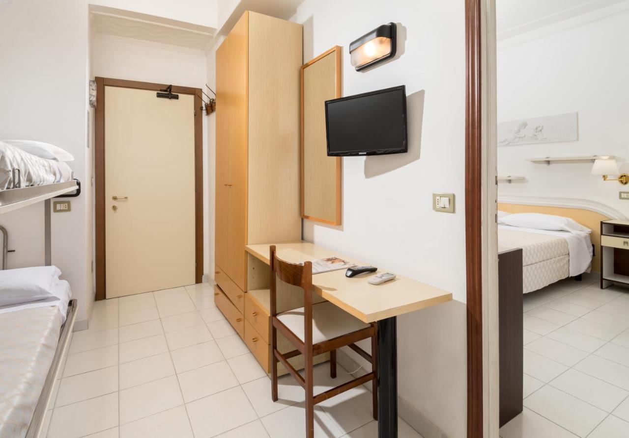 Hotel Continental Cattolica