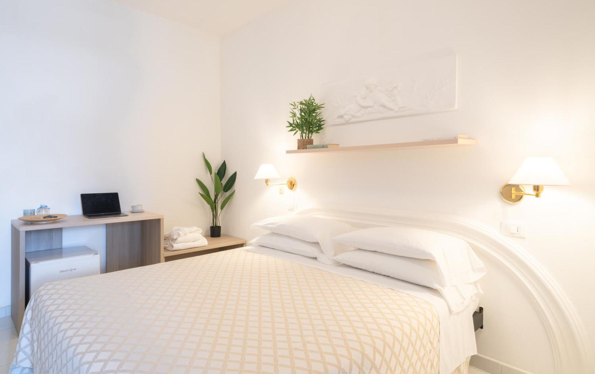 Hotel Continental Cattolica