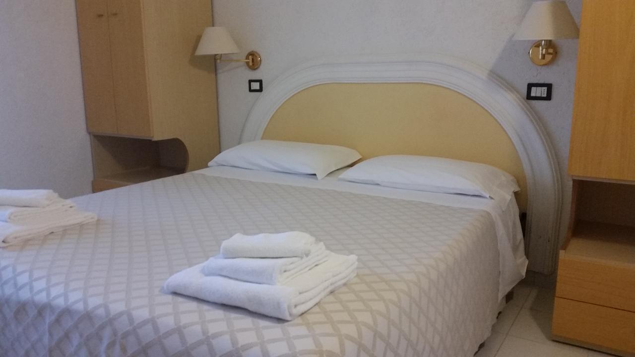 Continental Hotel 3*